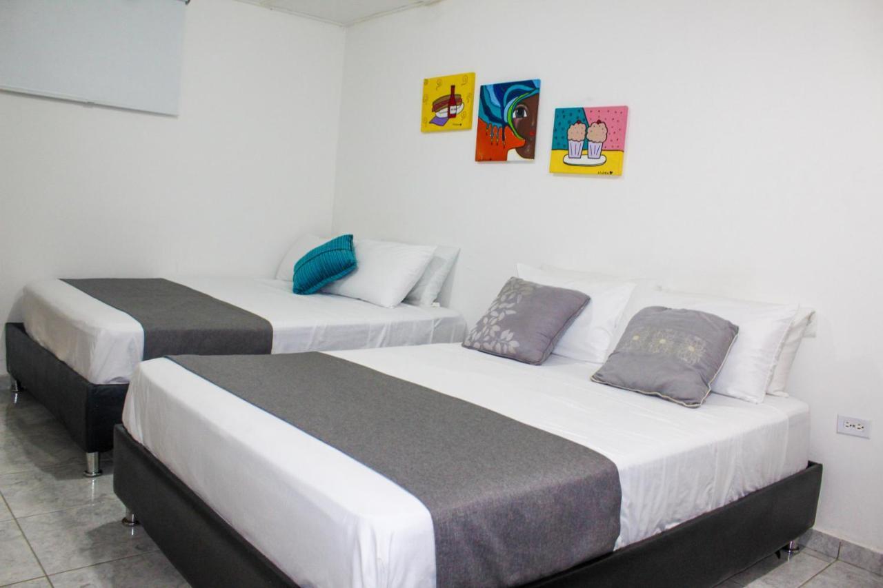 Hotel Poblado Suite Баранкила Екстериор снимка
