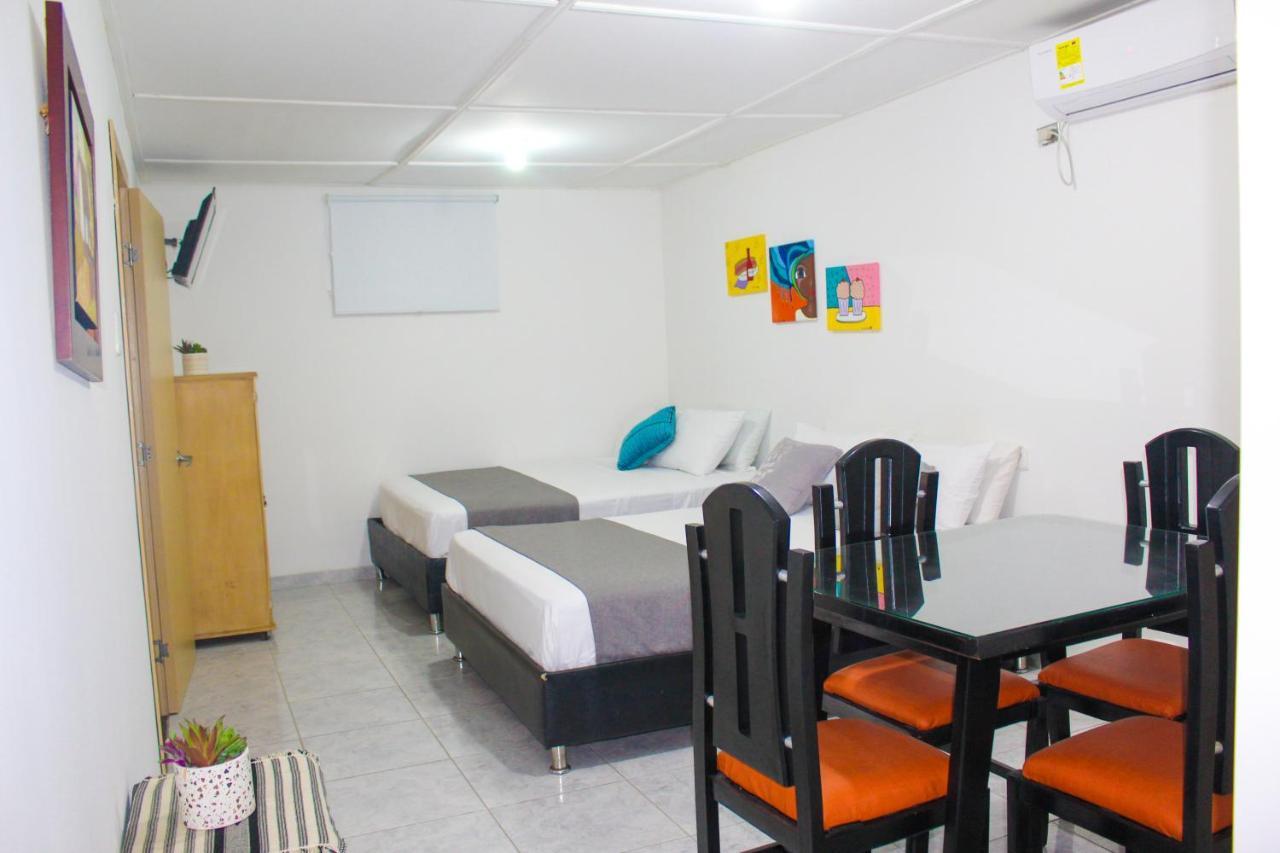 Hotel Poblado Suite Баранкила Екстериор снимка