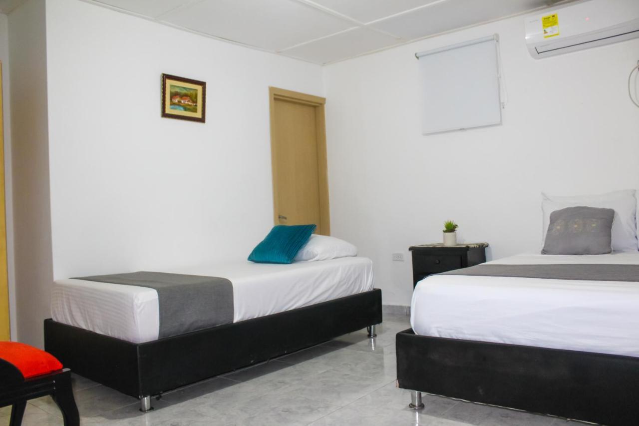 Hotel Poblado Suite Баранкила Екстериор снимка