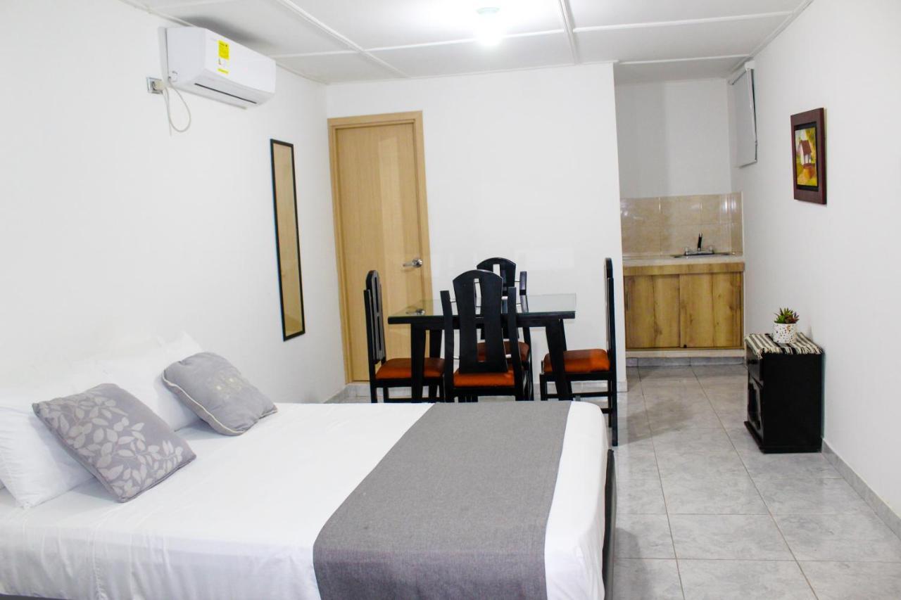 Hotel Poblado Suite Баранкила Екстериор снимка