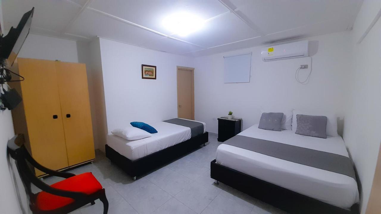 Hotel Poblado Suite Баранкила Екстериор снимка